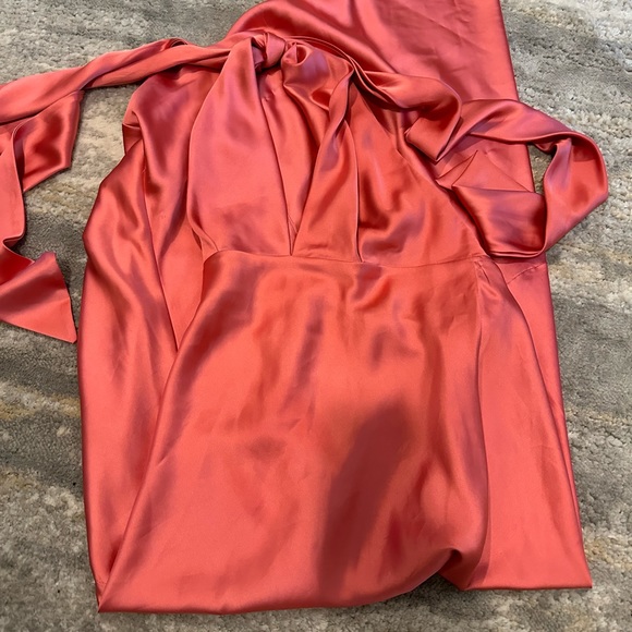 HELLO MOLLY PINK DRESS (WORN ONCE!)🩷 - Picture 3 of 4